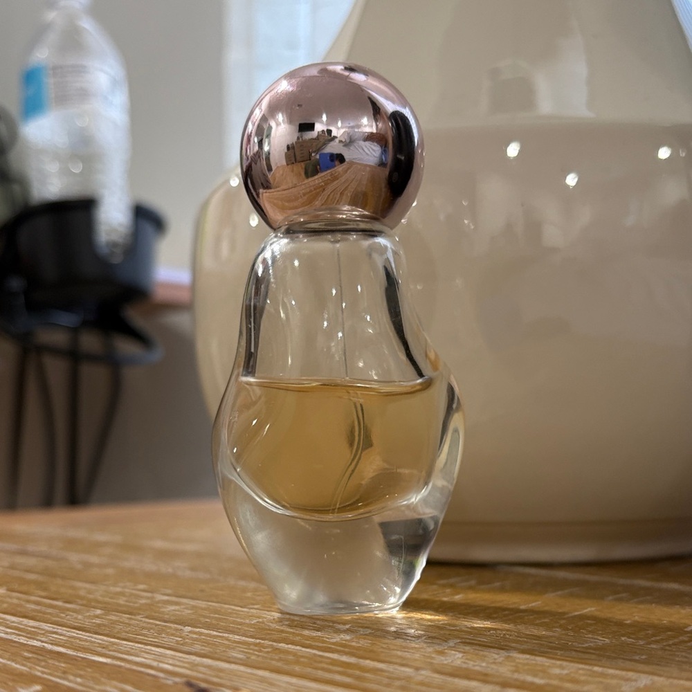 Kylie Cosmetics Glass Perfume Bottle with Rose Gold Cap
